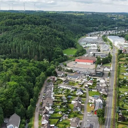 Lejlighed Waldoase Im Nationalpark Eifel Fuer 4 Personen Und Max 2 Hunde