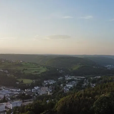 アパート Waldoase Im Nationalpark Eifel Fuer 4 Personen Und Max 2 Hunde