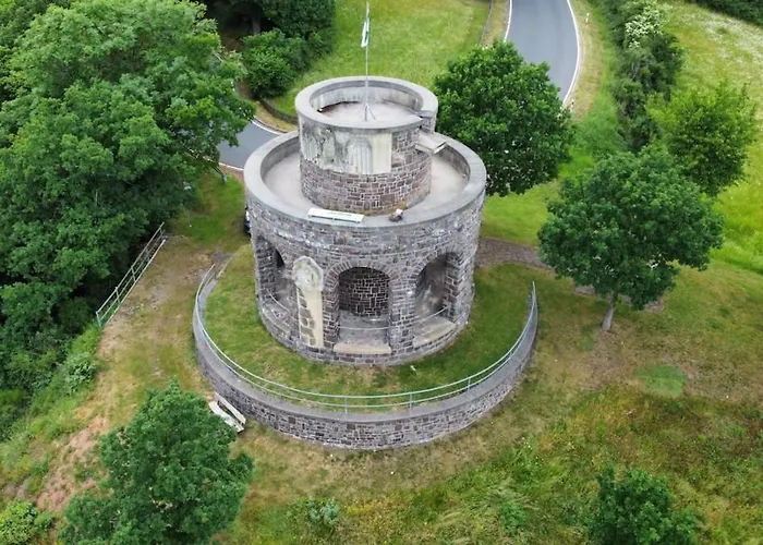 Waldoase Im Nationalpark Eifel Fuer 4 Personen Und Max 2 Hunde Schleiden