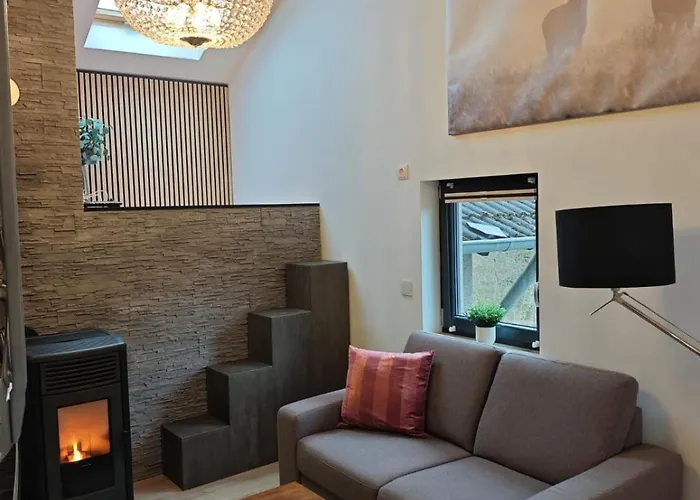 Waldoase Im Nationalpark Eifel Fuer 4 Personen Und Max 2 Hunde *