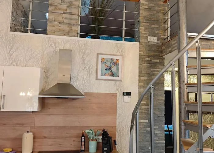 Waldoase Im Nationalpark Eifel Fuer 4 Personen Und Max 2 Hunde Διαμέρισμα